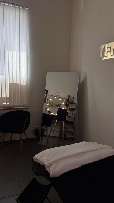 Аренда зеркало бровист визажист рабочее место