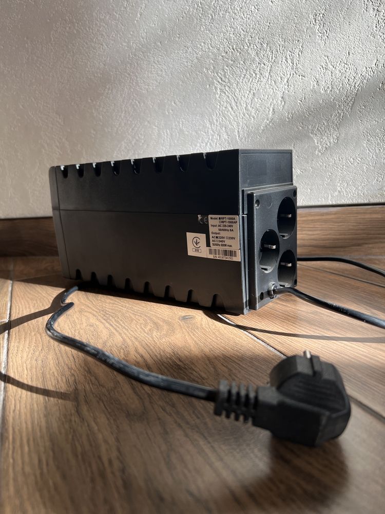 ИБП Powercom RPT-1000А Schuko