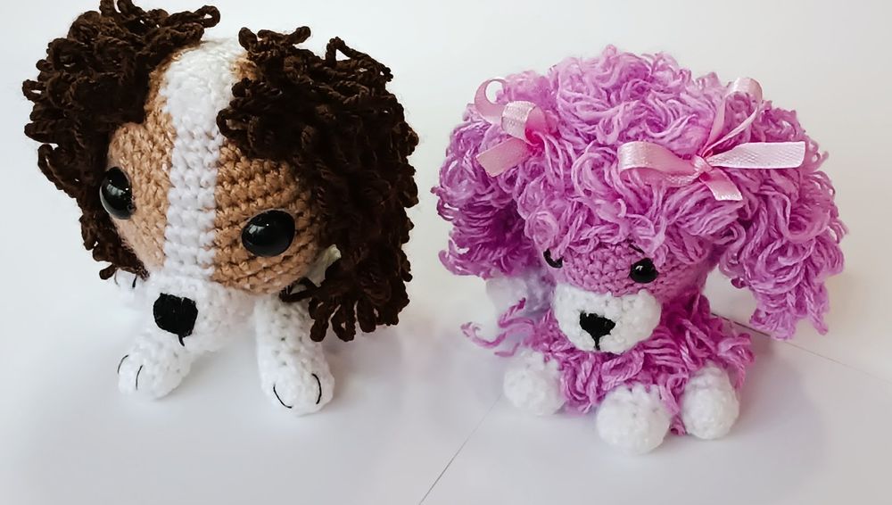 Іграшка ручної роботи амігурумі собачки умі