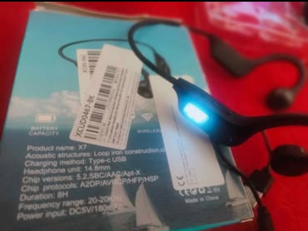 Xiaomi X7 Headphones de ouvido desportivos, sem fio, Bluetooth
Sistema