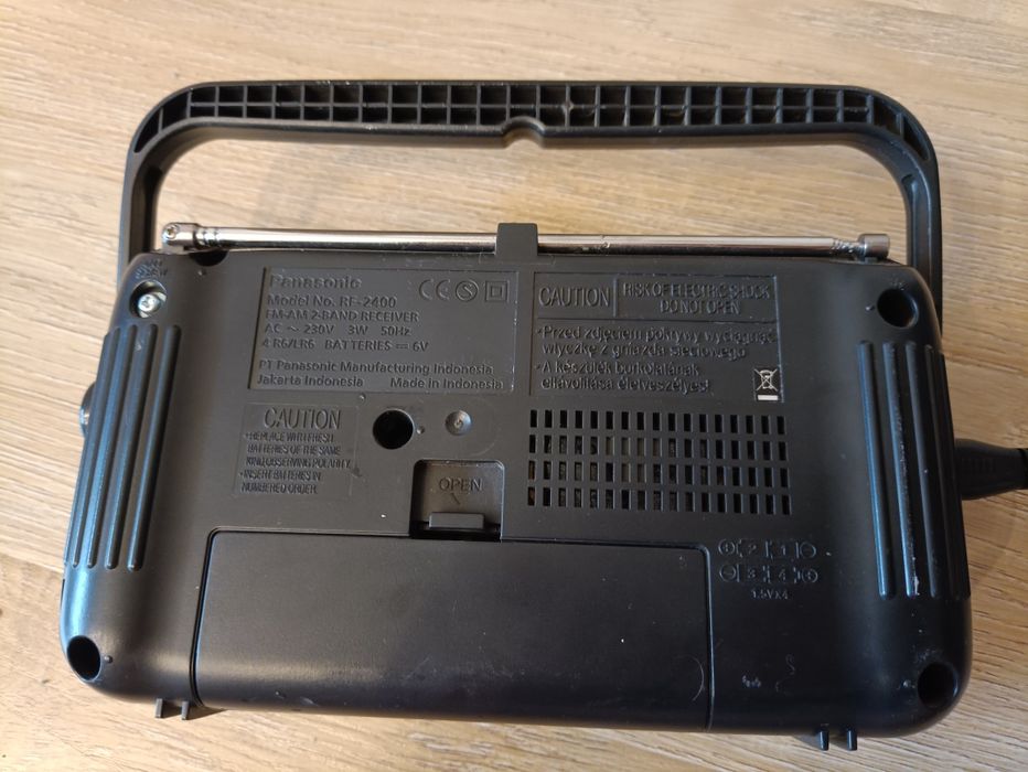 Radio przenośne Panasonic RF-2400