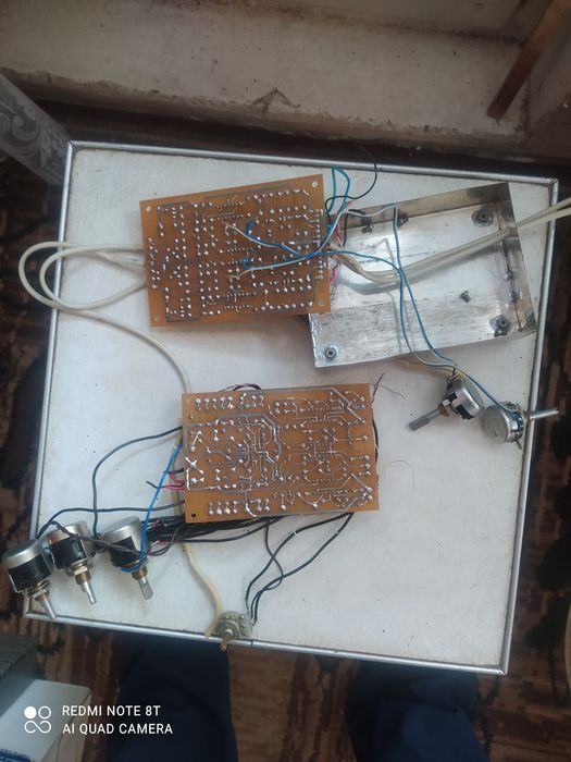 Динамики широкополосные фирмы "Beag" Bo 0826 5w 4 ом. По магнитной зап