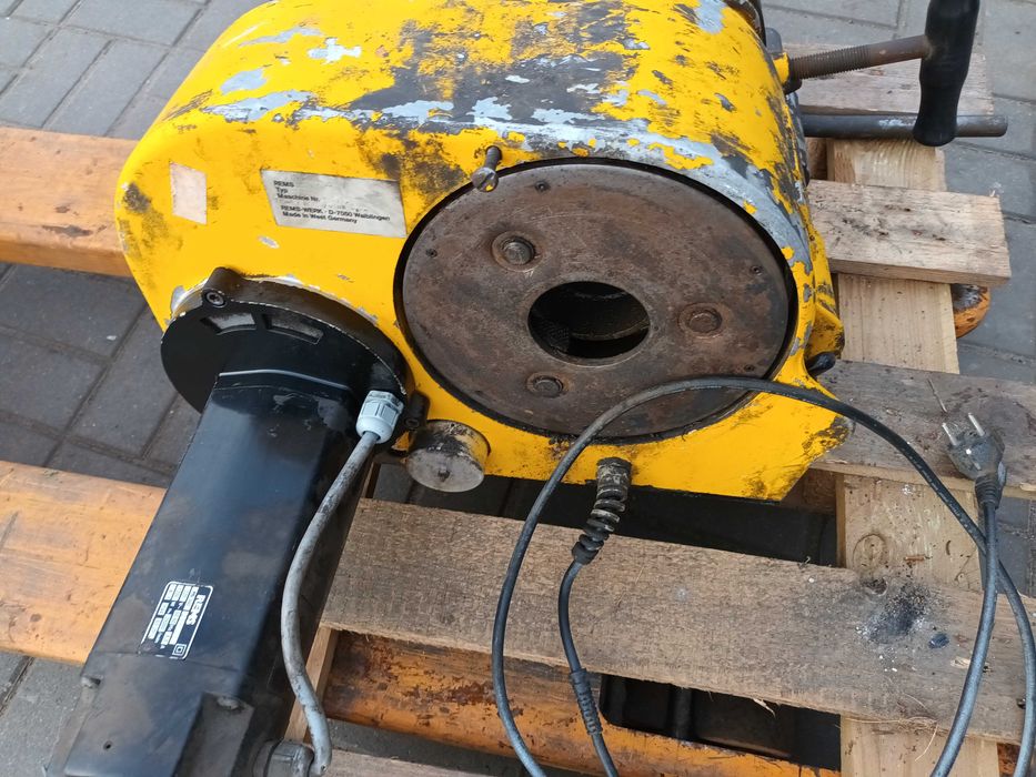 Gwintownica Rems Tornado 2000