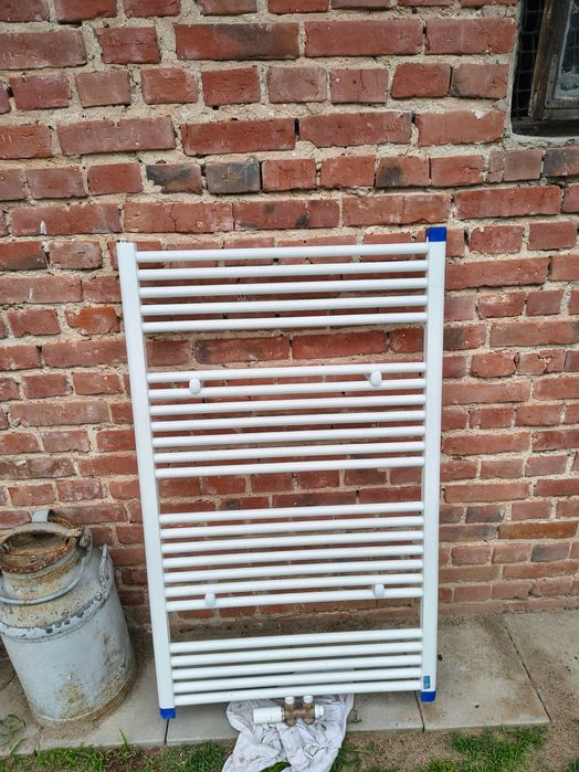 Grzejnik łazienkowy  122/75