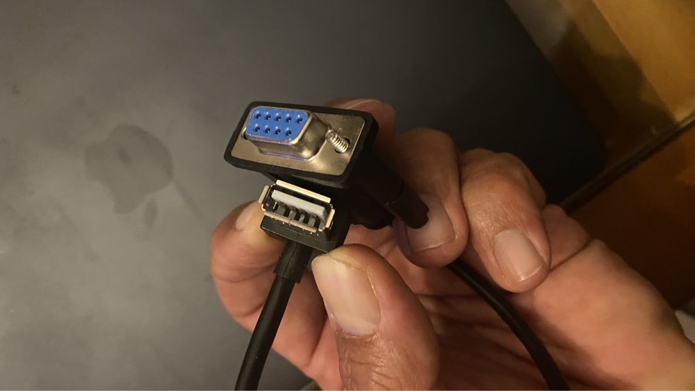 Cabo com ficha RS32 - USB fêmea.