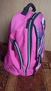 Рюкзак для подростка с ортопедической спинкой