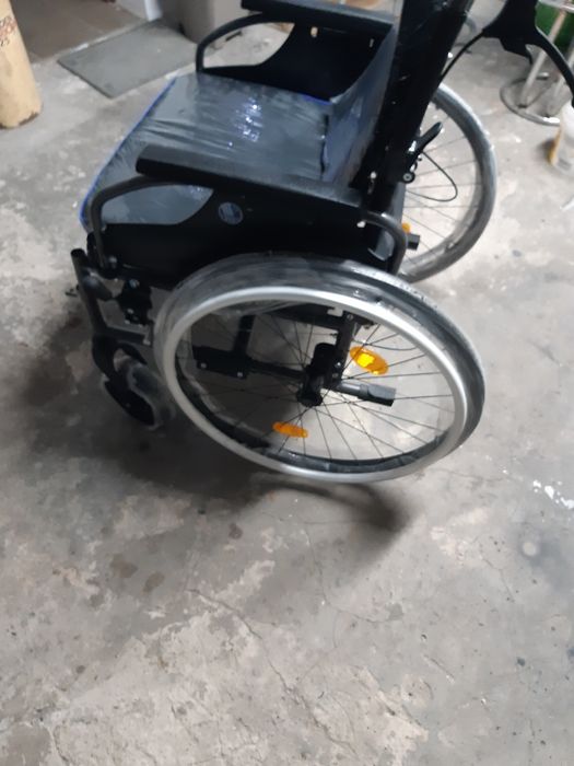 Wózek inwalidzki D200 vermeiren