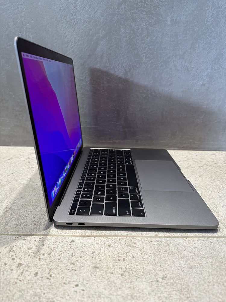 Apple Macbook Pro 13’ 2016 Space Grey Чорний intel i5 8gb 128gb SSD