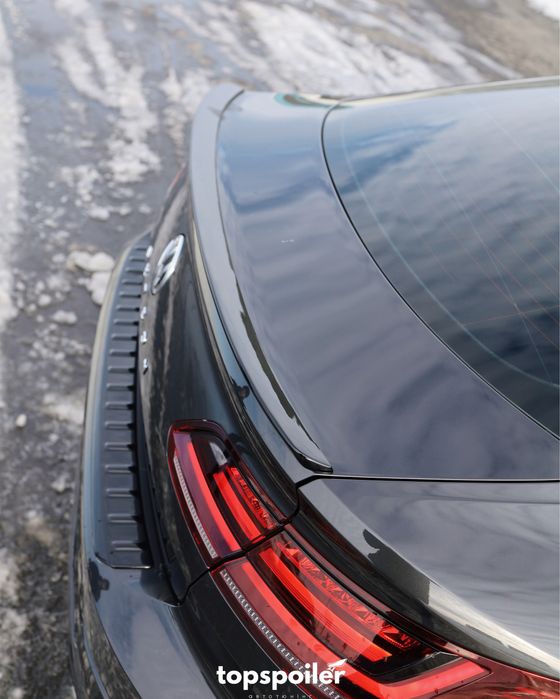 Спойлер багажника накладка лип сабля Volkswagen Arteon 2017+ (чорний)
