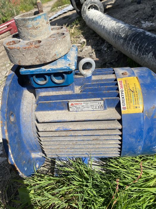 Електродвигун мотор