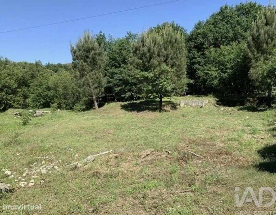 Terreno misto em Covas