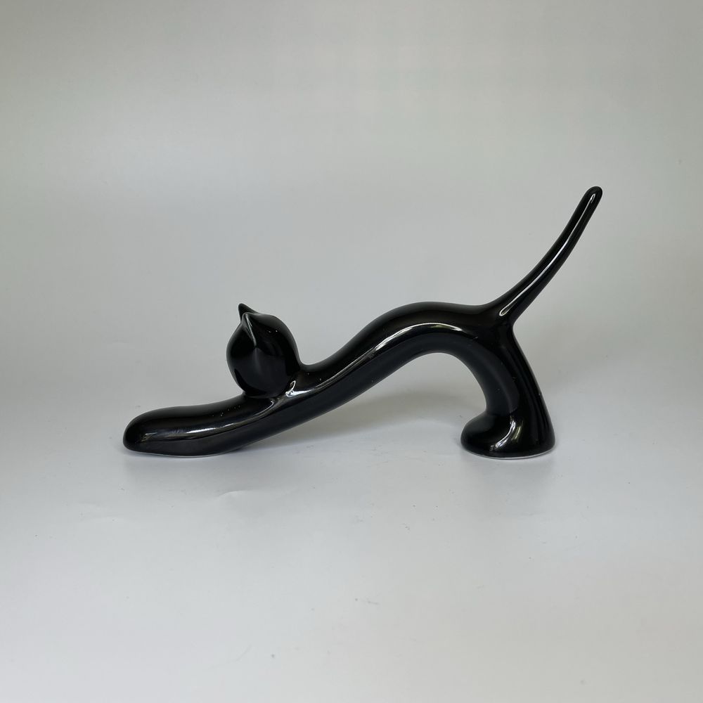 Ceramiczny czarny kot figurka stretching cat vintage 70s