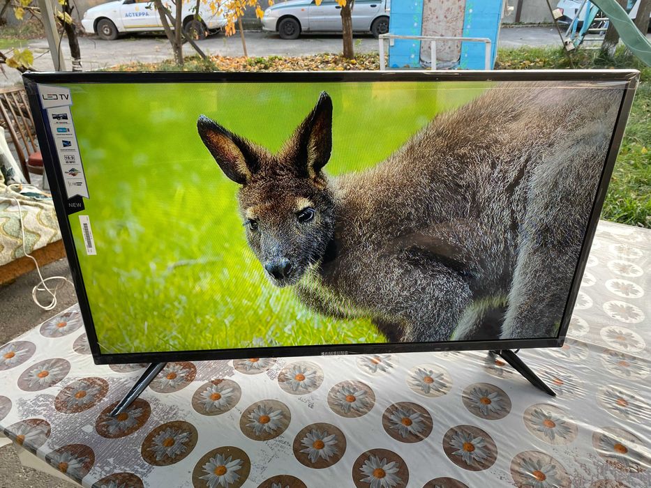 Хіт! Телевізор Samsung 32'' SmartTV 4K 2/16GB IPTV T2 Samsung IPS HDR