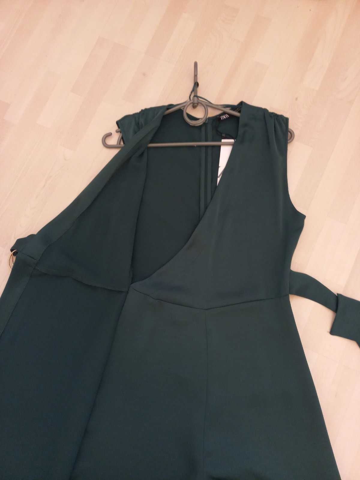 Новый стильный комбинезон темно-зеленого цвета ZARA. Испания, р.XS