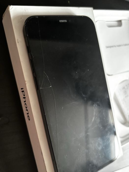 iPhone 12 czarny 256GB