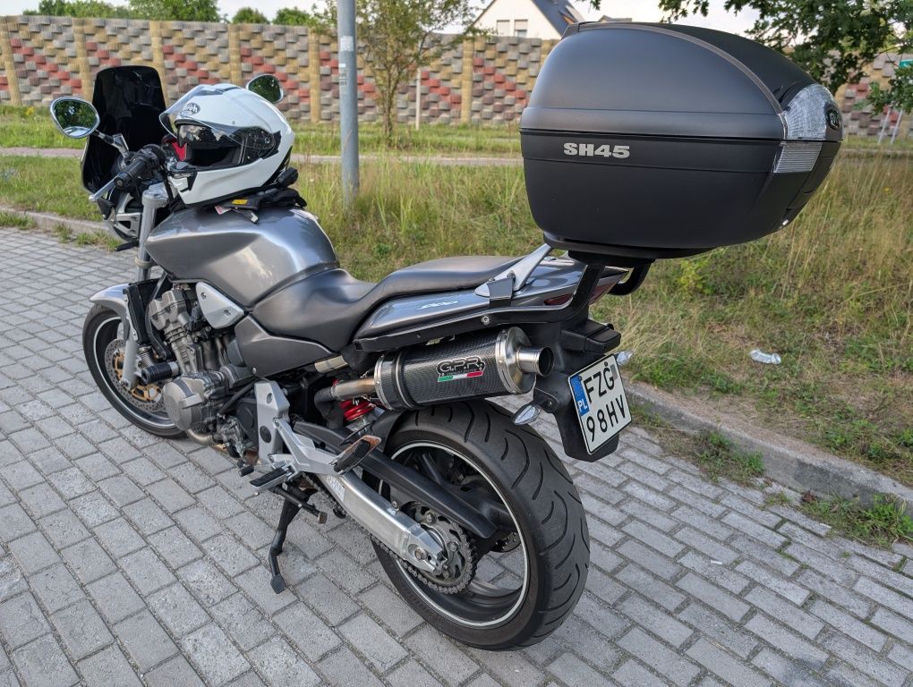 Ładna Honda Hornet 900 Cb900 CB 900 Karbonowe Wydechy GPR