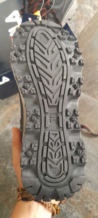 Buty zimowe dzieciece wodoodporne Fila r.37