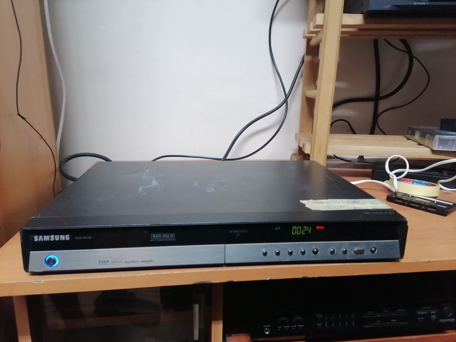 Nagrywarka Samsung DVD - HR749 XEG , 160 GB HDD  DVD-RW, pilot