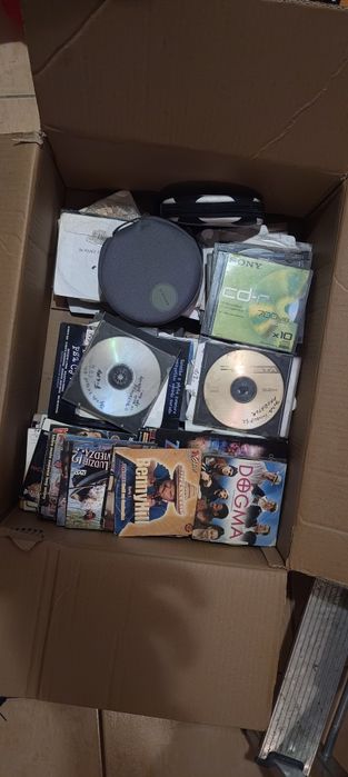 Filmy dvd szt 10zl  670szt