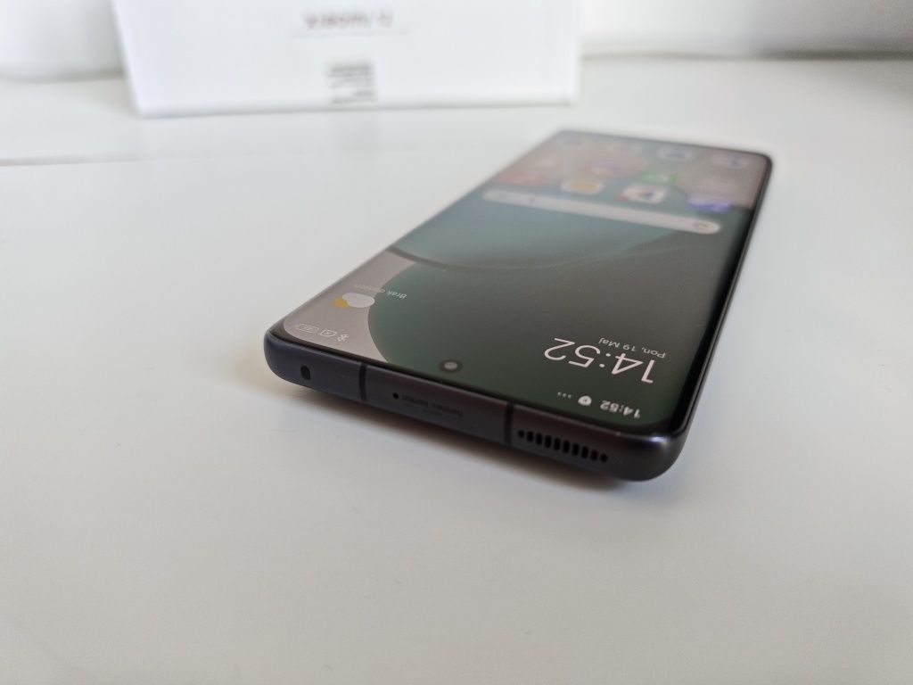 Smartphone, smartfon Xiaomi 12 - szary, 8GB/256GB, nowa bateria