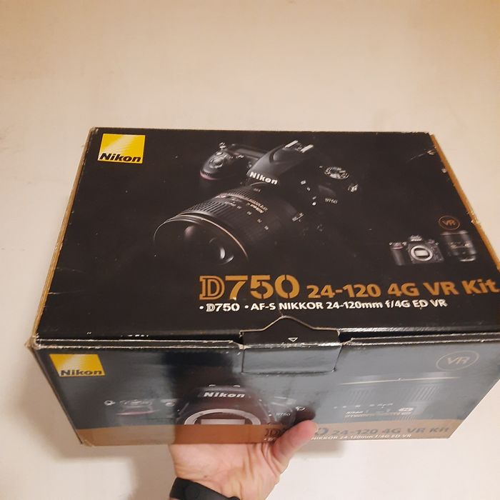 Тушка фотоапарат нікон д750 nikon d750 повнокадровий без об'єктиву