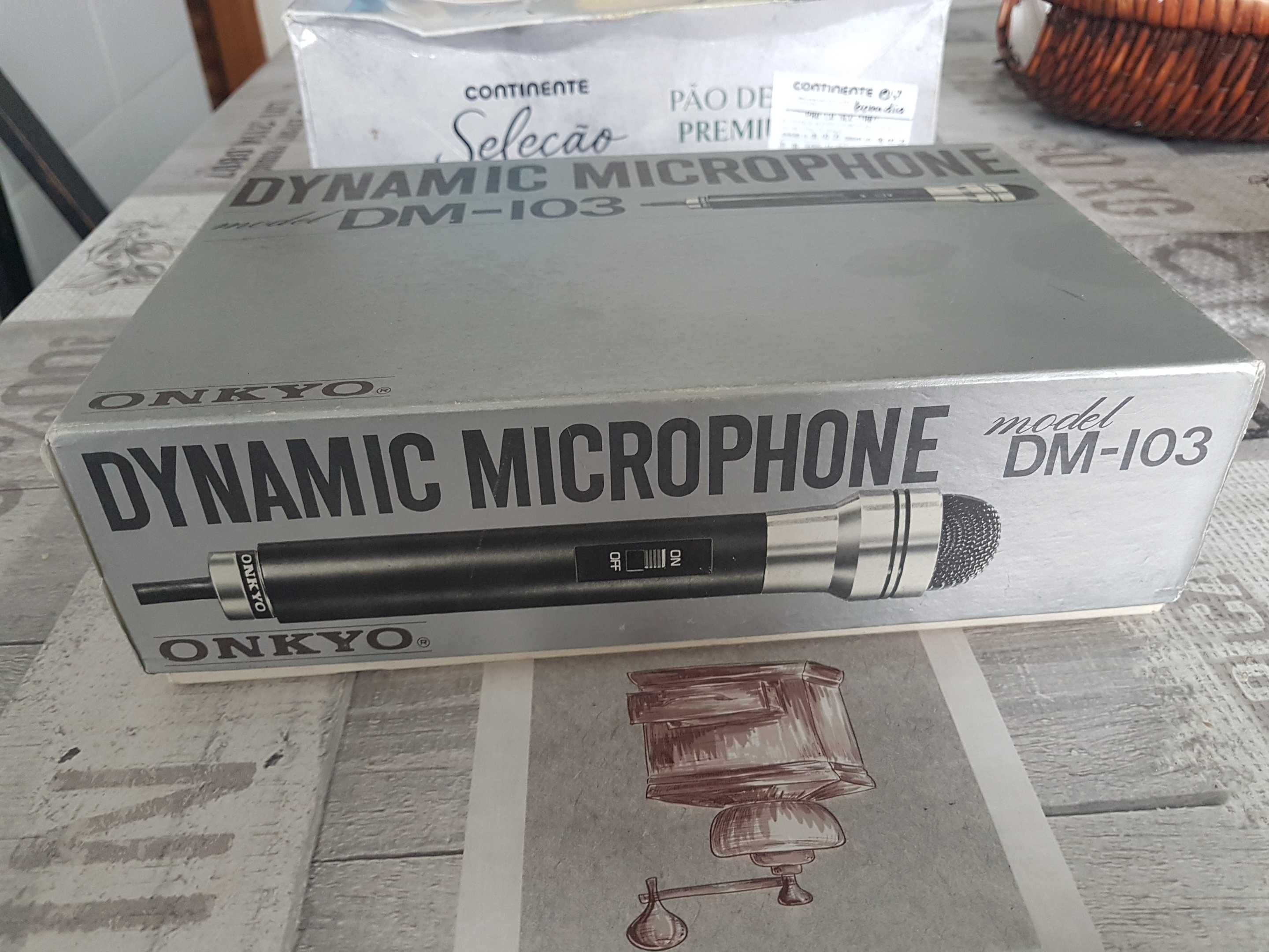 Vintage dynamic  Microphone Onkyo DM-103