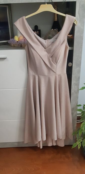 Вечірнє плаття в ідеальному стані.