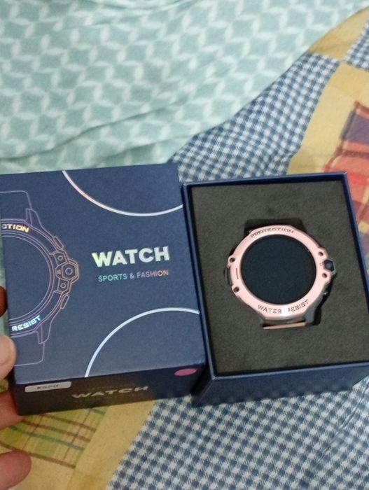 Smartwatch novo em caixa e com entrada cartão sim nano