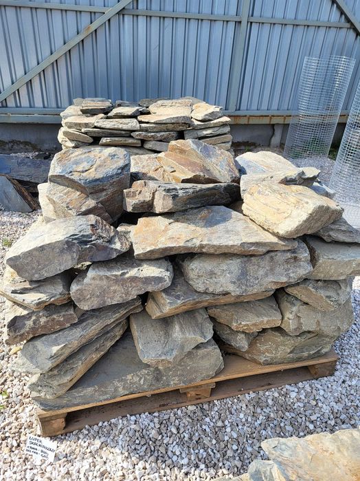 Łupek skalniakowy Kamień na skalniak oczka wodne kamień na kaskady