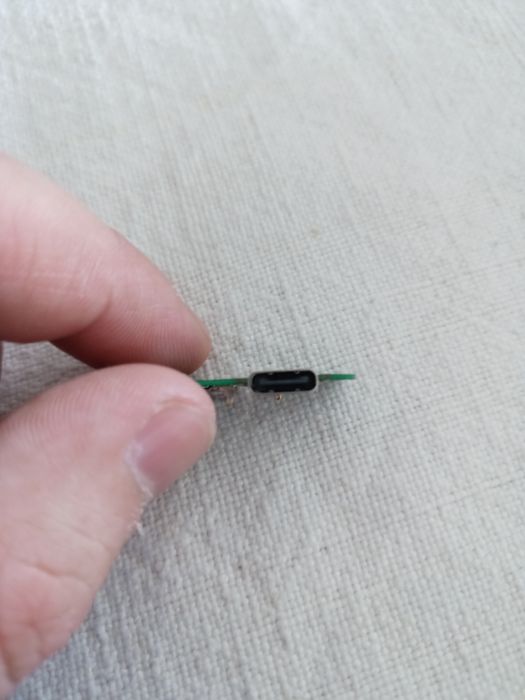 10€ - Placa de carga USB nova