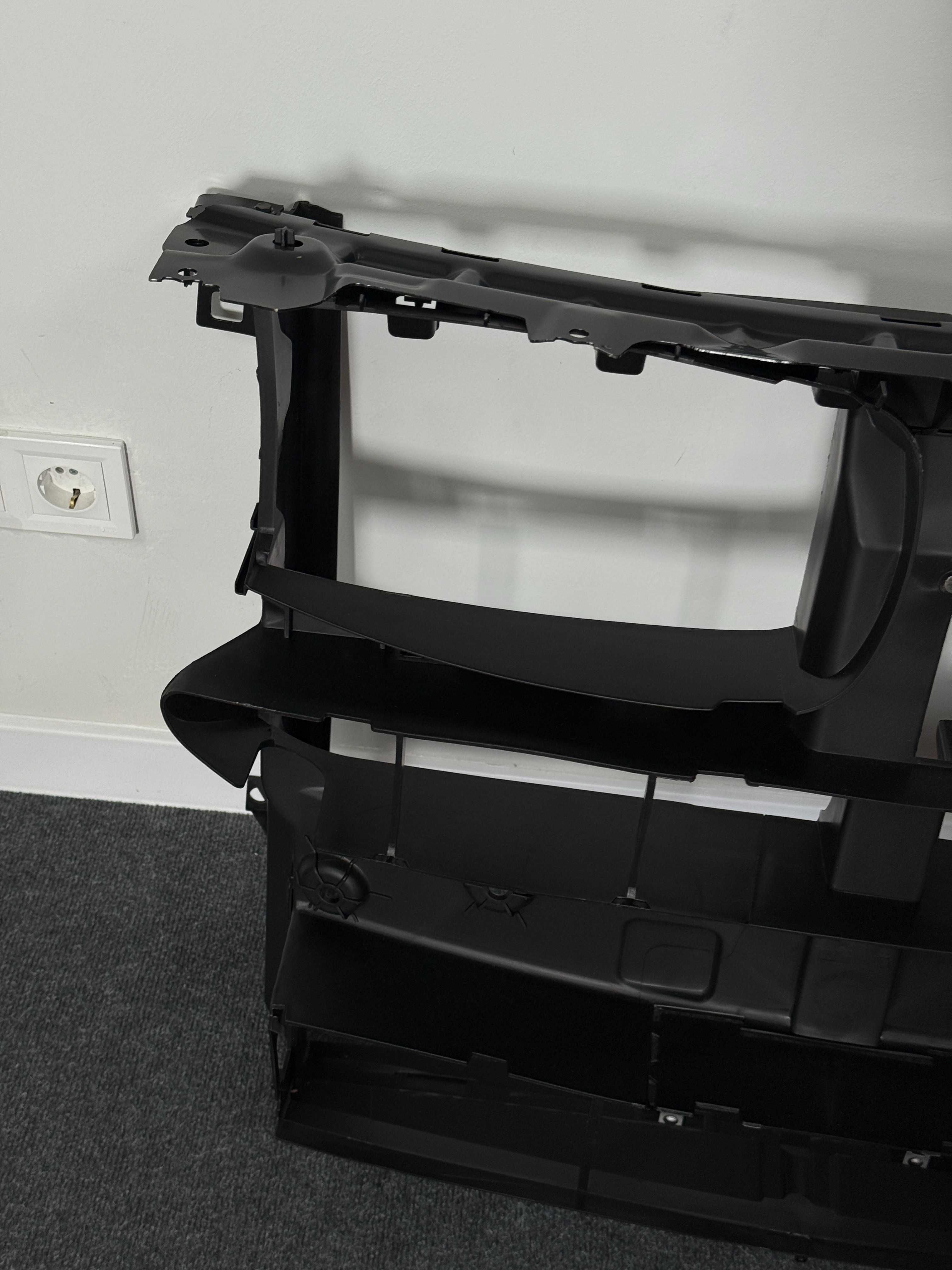 Панель передня BMW F15 x5 воздуховод n55 n57 дифузор 51747343798
