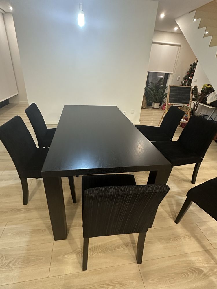 Mesa de sala Preta  wengue com 6 cadeiras- bo concept