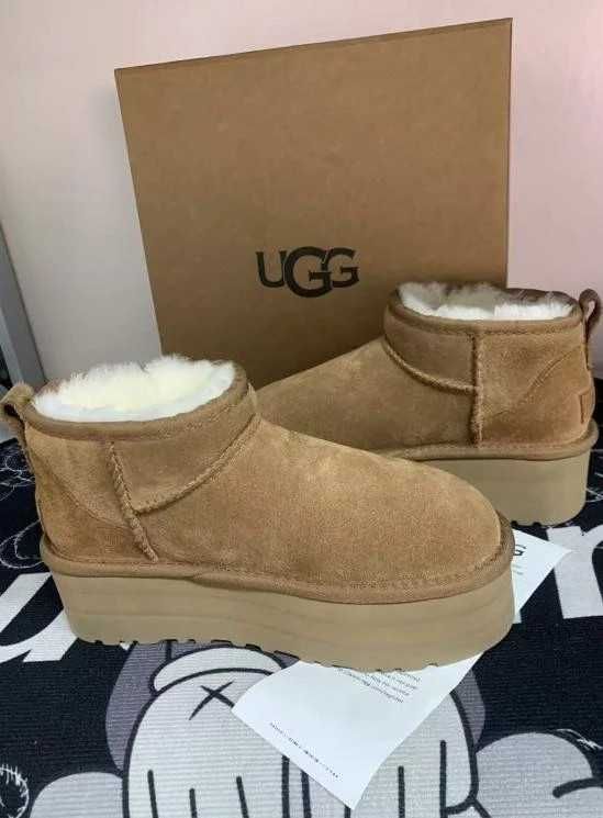 UGG Classic Ultra Mini Platform Boot
Chestnut (Women's) EU 37