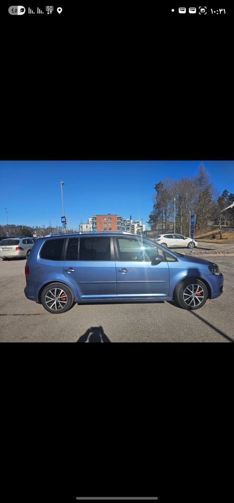 Do sprzedania: Volkswagen Touran 2012 – Diesel 2.0 TDI