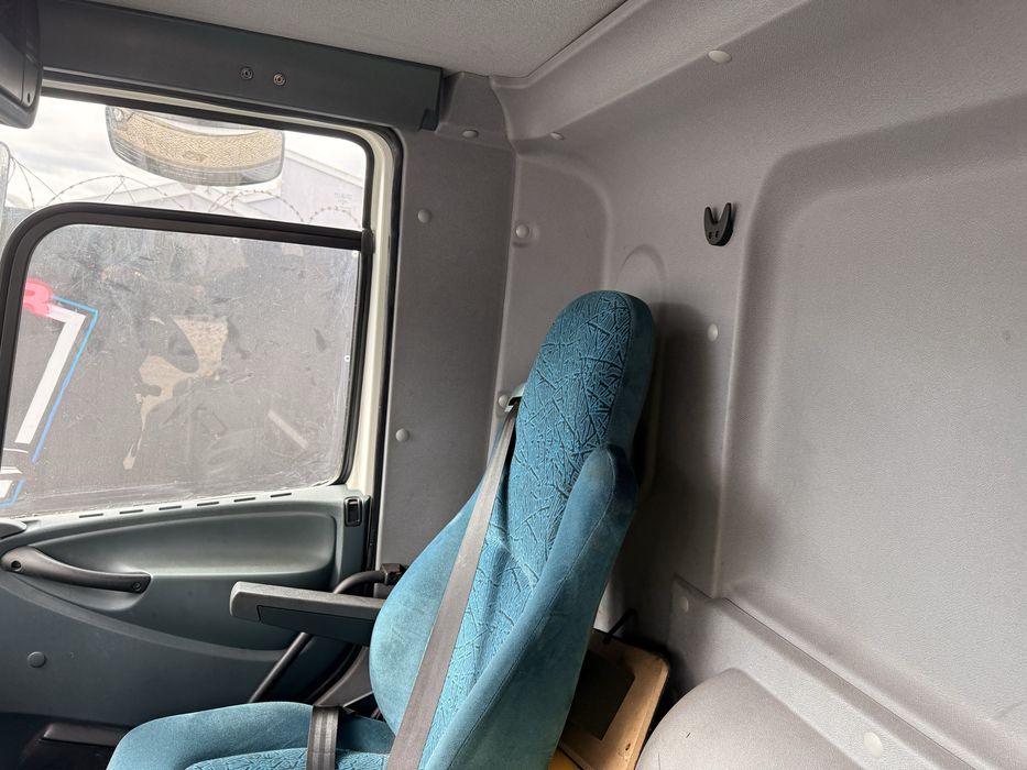 DAF CF GRUA COM CAIXA TRI-BASCULANTE APENAS 109.000km ##OPORTUNIDADE##