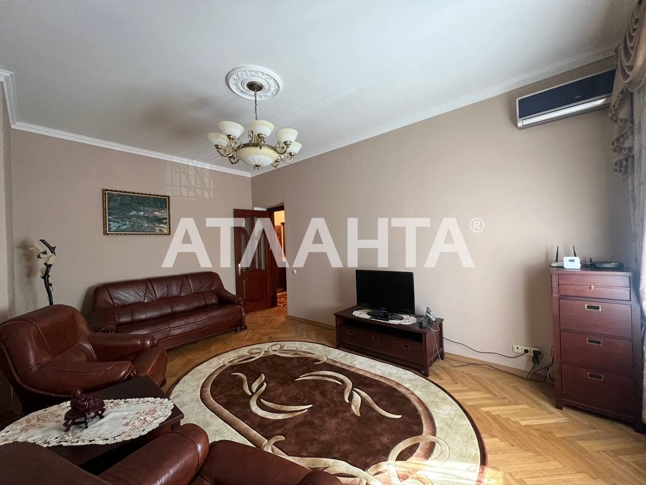 Продаж 3-кім.кв. в польському люксі вул. Вітовського+36 кв.м.підвал