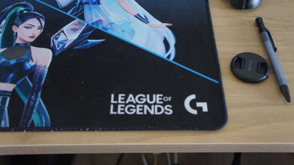 Tapete de Rato League of Legends KDA Logitech