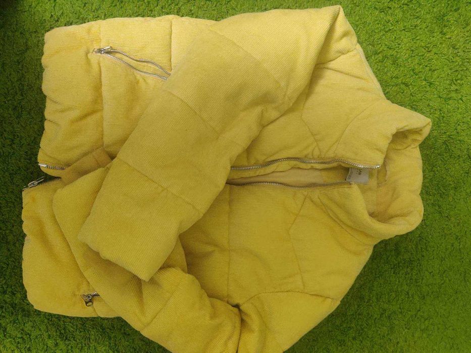 Куртка  жіноча   Pull and Bear