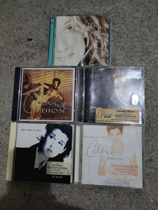 82 cds de música