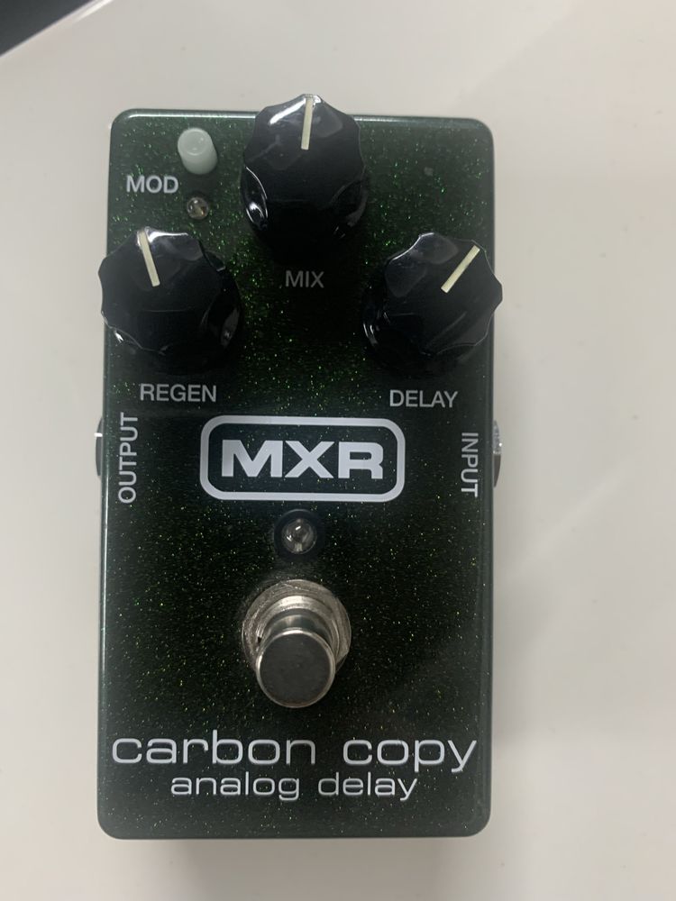 Pedal MXR Carbon copy como novo