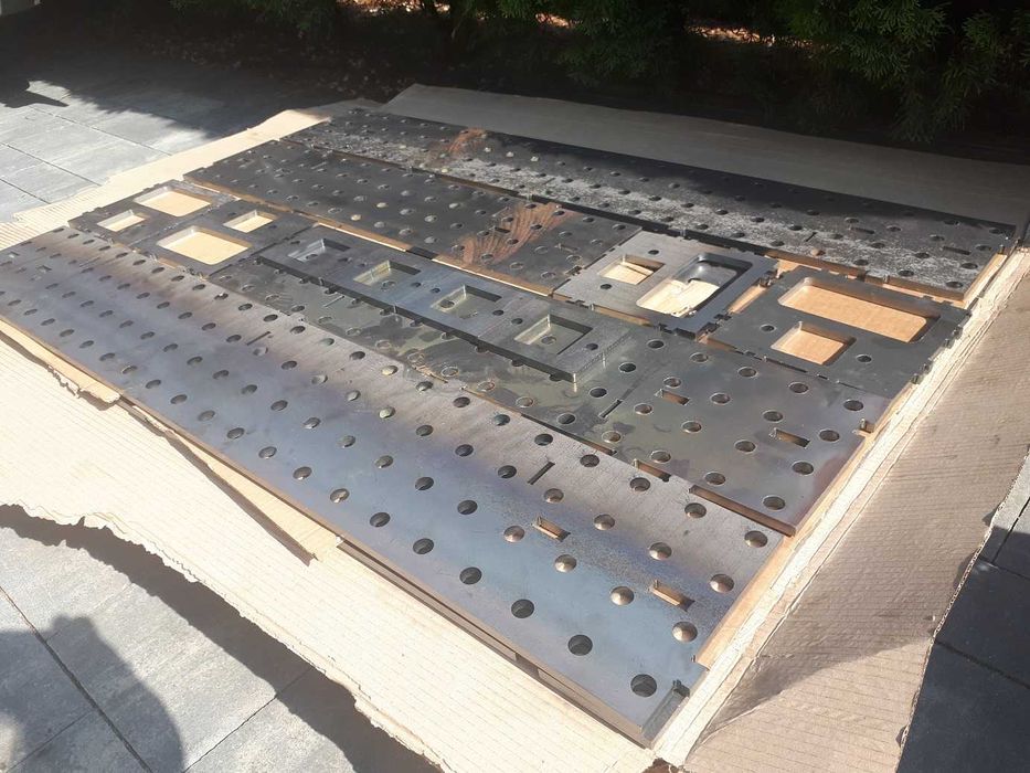 Stół spawalniczy blat 1200x2400x200 10 LASER PRODUCENT DOTACJA