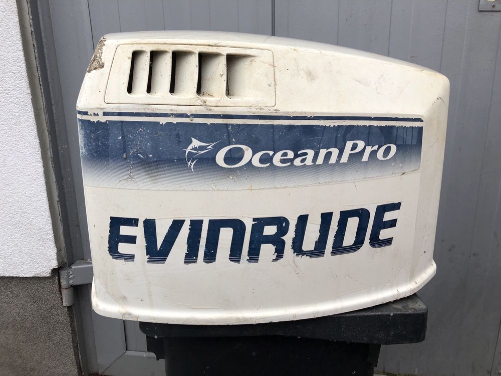 Czapa silnika zaburtowego Evinrude 150 km 2 t