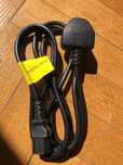 Kabel zasilający UK → IEC C13 (3-pin) – do PC, monitorów, drukarek