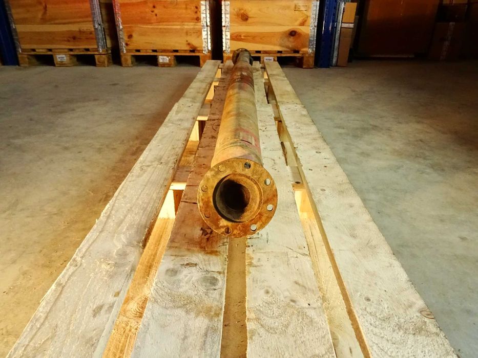Wał pędny do ładowarki Liebherr L512.Cardan shaft. 172cm.Kardan