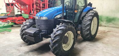 Traktor New Holland TD80D, case zetor,john deere