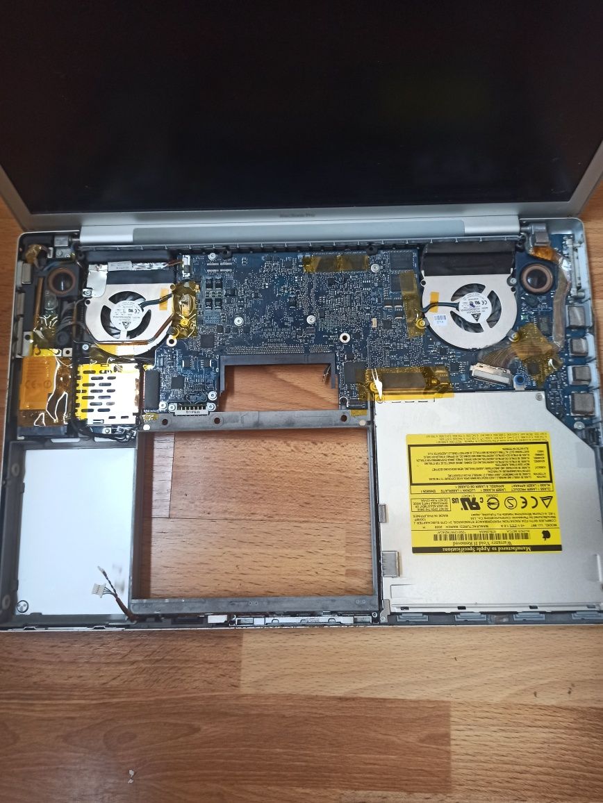 MacBook Pro A1250 peças