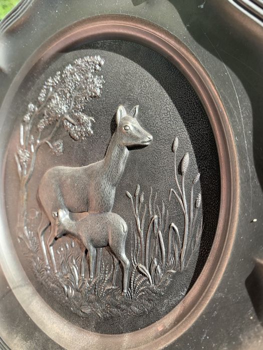 Тарілка з мисливським мотивом