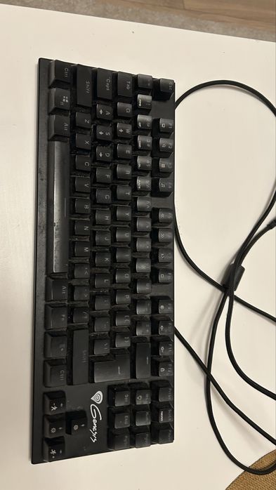 Klawiatura genesis thor 300 tkl otemu blue switch