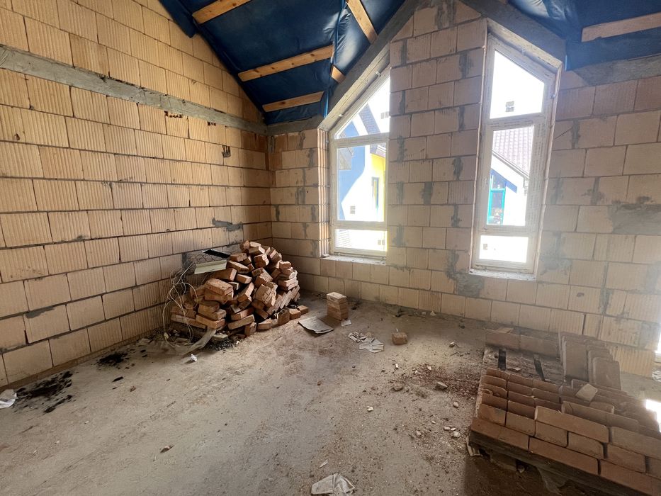 Срочно готовий таунхаус в Ірпіні