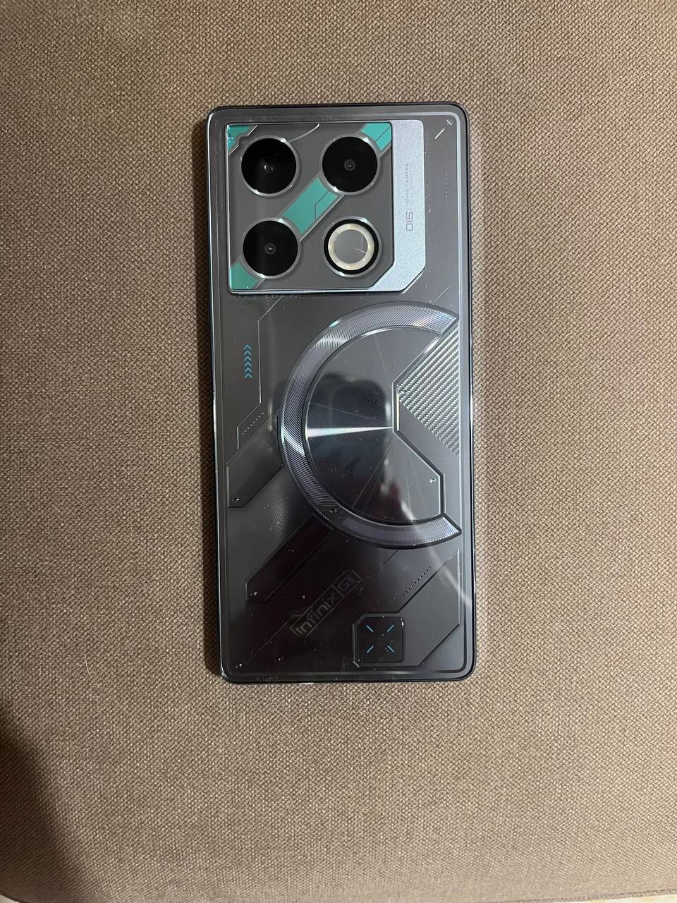 Infinix GT 20 Pro — игровой монстр